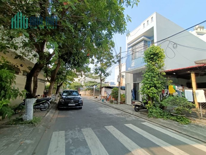 Cần bán lô góc 2 MT Đường Phước Trường 16. Quận Sơn trà. Gần đường Vương Thừa Vũ