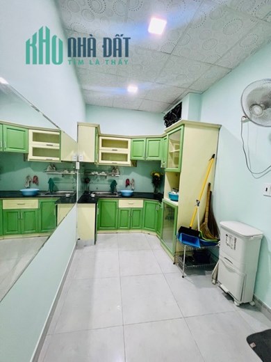 Nhà Vị trí đẹp Cao Thắng Q10, 60m2 hiếm có nhỉnh 7 tỷ.