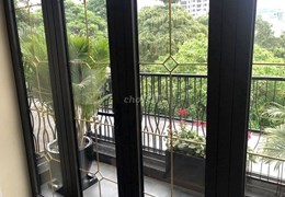 Bán căn hộ 3 phòng ngủ phố Trần Tử Bình, Nghĩa Tân, Cầu Giấy, Hà Nội