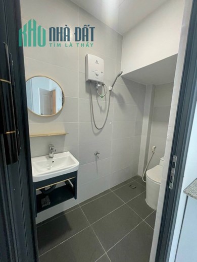 Nhà hẽm 5m, Đường 3 Tháng 2 Q10, 32m2 sát mặt tiền nhỉnh 7 tỷ.