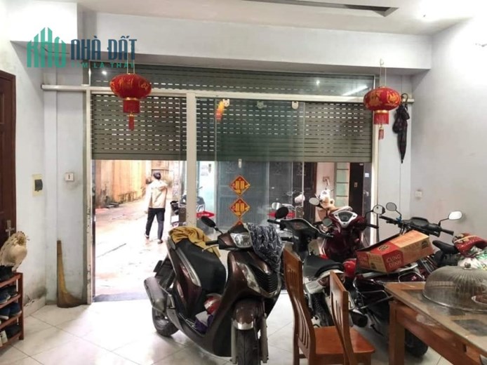 HOT !!! XEM NGAY nhà ở Nguyễn Khang Cầu Giấy LÔ GÓC Ô TÔ QUA NHÀ 45m2, 5 tầng đẹp ở ngay chỉ 9 tỷ