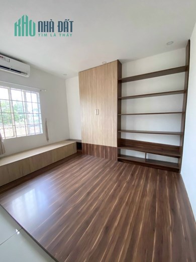 Cho thuê NNC hẻm Âu Dương Lân P3Q8. Giá 18tr