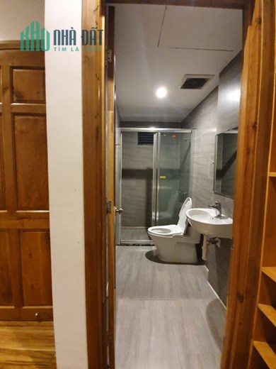 Chủ cần bán tòa căn hộ đường An Thượng. Quận Ngũ Hành Sơn. 5 tầng, gần biển Mỹ Khê
