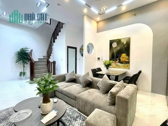 CỰC PHẨM!! CẦN BÁN GẤP nhà riêng Phố Yên Hòa, Cầu Giấy LÔ GÓC  CẠNH PHỐ TẶNG NỘI THẤT SIÊU VIP