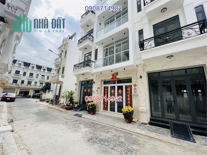 Bán nhà cách Tô Hiệu 50m, đường trước nhà 12m, DT 5x16m, vào ở liền, LH 0908714902