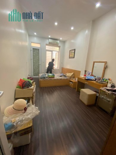 Nhà đẹp phố Trần Quang Diệu - Phân lô ô tô - 60m, 16,3 tỷ - Mặt tiền 6m, ngõ thông KD.