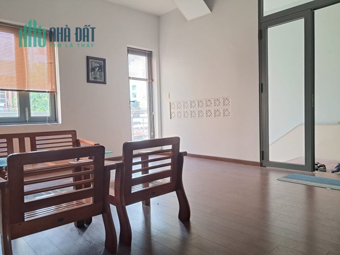Bán nhà Hẻm xe hơi số 3 Thành Thái - UBND Quận 10, DT: 8x13m, 5 Tầng - 9PN, 17.9 tỷ (TL)
