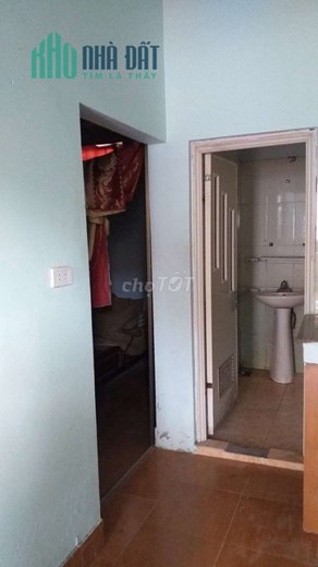 Chính chủ cho thuê nhà số 19 nghách 1 ngõ 379 Đường Lương Thế Vinh, P Mễ Trì, Nam Từ Liêm, Hà Nội.