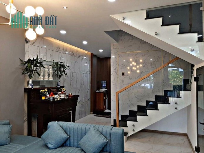 giảm giá mạnh, căn MT vườn điều, Quận 7, 4 tầng, ô tô vào nhà, 4 tầng, 4x14m, chỉ 7.x tỷ