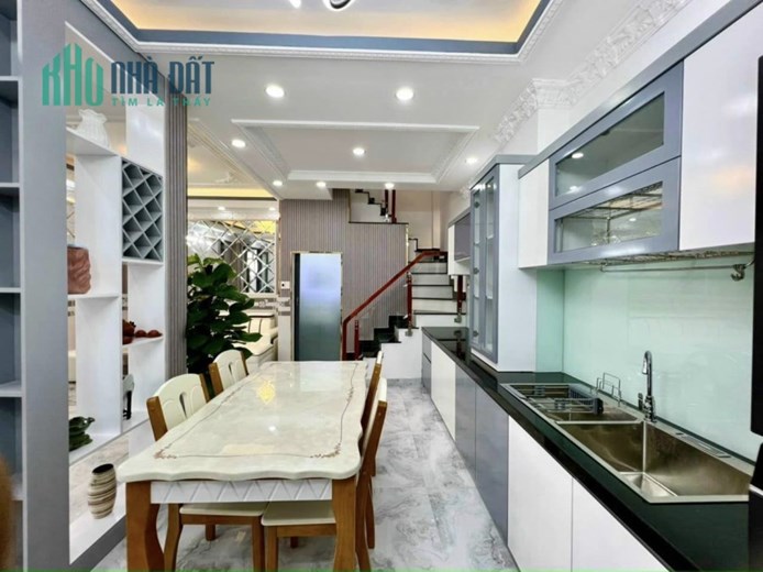 giảm giá mạnh, căn MT vườn điều, Quận 7, 4 tầng, ô tô vào nhà, 4 tầng, 4x14m, chỉ 7.x tỷ