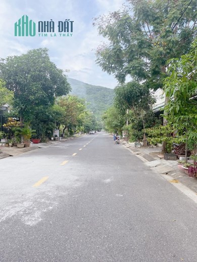 Chính chủ cần bán lô đất biển bán đảo Sơn Trà đẹp nhất còn sót lại giá đầu tư