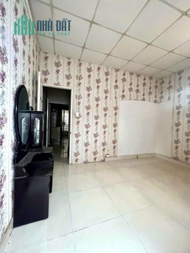 Bán nhà Nguyễn Sỹ Sách, 4x10.5m, 2 tầng, Hẻm ô tô  cách 20m, khu dân trí chỉ 3.45 tỷ TL