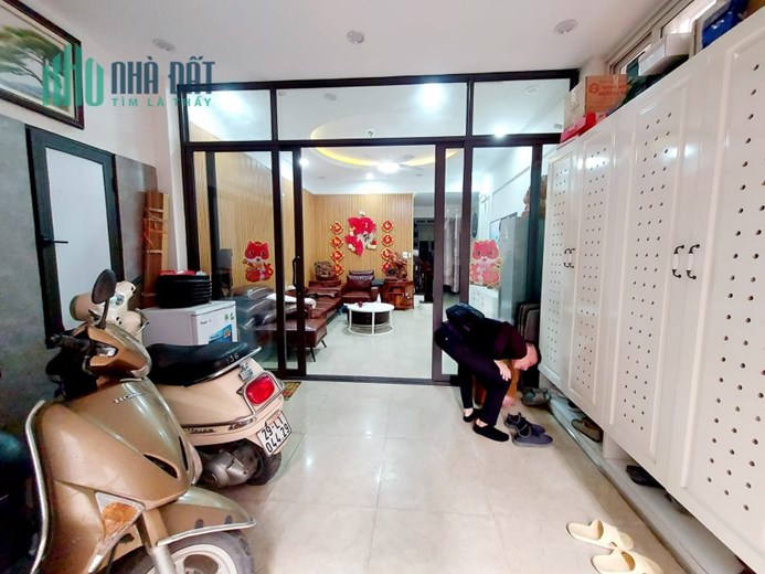 Nhà đẹp Khương Đình 58m2 MT4.7M tặng nội thất ngõ ba gác tránh an sinh tuyệt đỉnh