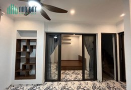 Chính Chủ Cần Cho Thuê Căn Hộ Full Nội Thất Ở Quận Thanh Xuân Vị Trí Đẹp.