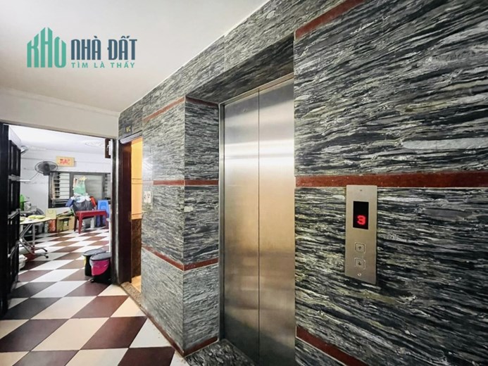 Bán tòa nhà văn phòng 9 tầng mặt phố Chùa Láng, View hồ, Kinh doanh, 190m2, MT 7,5m, 94 tỷ