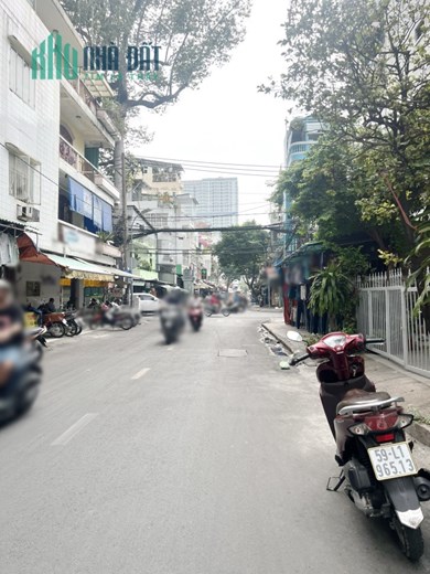Nhà 4 tầng mặt tiền đường Nhật Tảo P6Q10 -  Giá 15.5 Tỷ