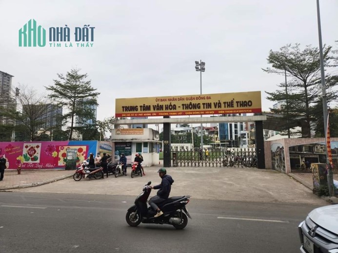 Bán nhà đất mặt phố Hoàng Cầu Trung Liệt Đống Đa Hà Nội DT 320/380m2*C4 giá 148 tỷ 2 thoáng