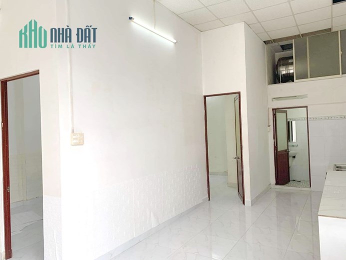Nhà thuê nguyên căn hẻm 503 Bình Đông P13Q8 - 7 Triệu / Tháng
