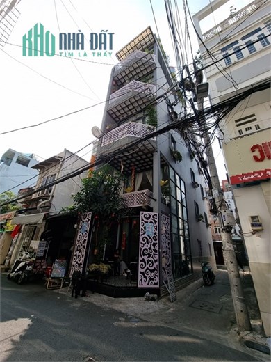 Thiết kế thông minh, không gian sống rộng rãi, Nở hậu, 5 tầng x 63m2, mặt tiền đường, giá chỉ 12.2