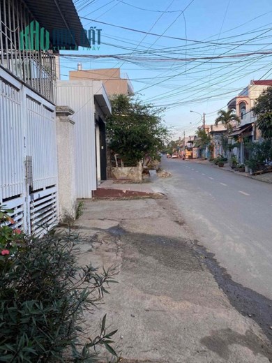 Chính Chủ Cần Bán Nhà 215m2 Sổ Hồng Riêng Giá Rẻ MT An Dương Vương