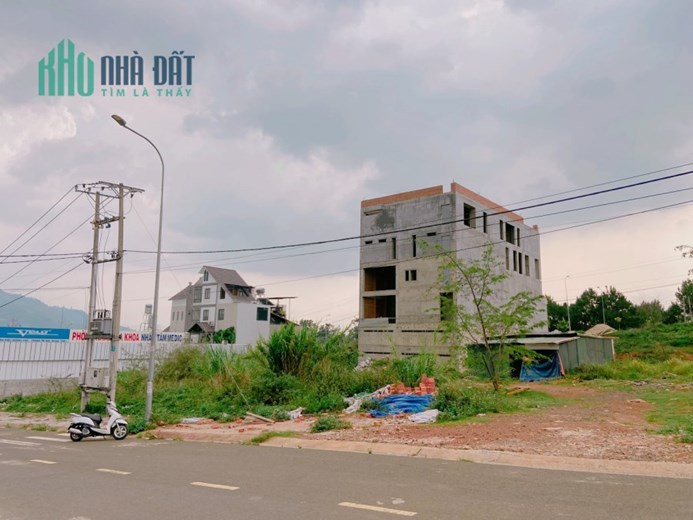 CHÍNH CHỦ CẦN BÁN LÔ ĐẤT ĐẸP VỊ TRÍ ĐẮC ĐỊA TẠI TRUNG TÂM Phường B Lao, TP. Bảo Lộc, Lâm Đồng
