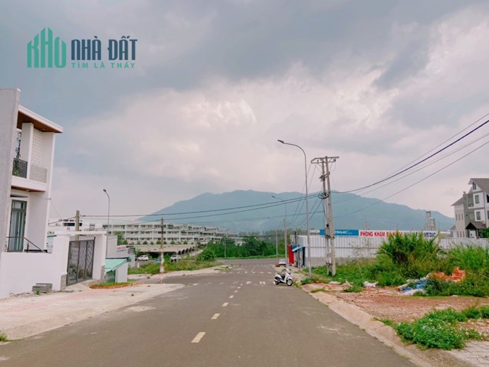CHÍNH CHỦ CẦN BÁN LÔ ĐẤT ĐẸP VỊ TRÍ ĐẮC ĐỊA TẠI TRUNG TÂM Phường B Lao, TP. Bảo Lộc, Lâm Đồng