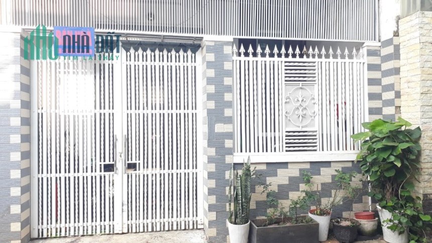 Bán nhà cấp 4 kiểu hiện đại hẽm 189 Lê Thánh Tôn phường Hội Phú ,Tp Pleiku, Gia Lai.
