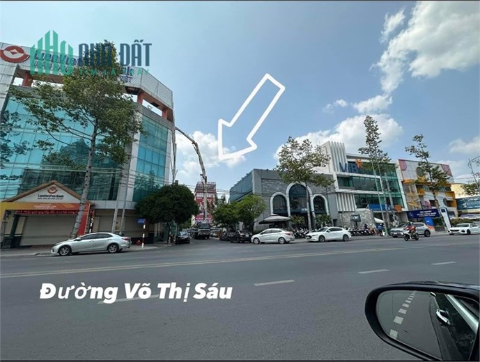 bán gấp tòa nhà KDC D2D, Góc 2 MT, vị trí đẹp, thiết kế 1 hầm 5 lầu, phù hợp cho thuê kinh doanh