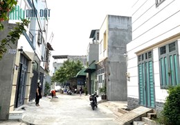 Lô đất đường 835 phú hữu DT 50m vị trí đẹp giá tốt