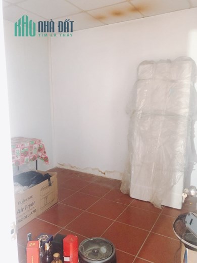 BÁN NHÀ KHÂM THIÊN 34M 3TY05 MẶT TIỀN RỘNG THOÁNG SÁNG NGÕ BA GÁC