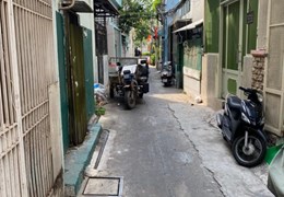 Ban gấp, Hẻm Thông Trường Sa, 3 tầng BTCT, nở hậu nhỉnh 2 tỷ