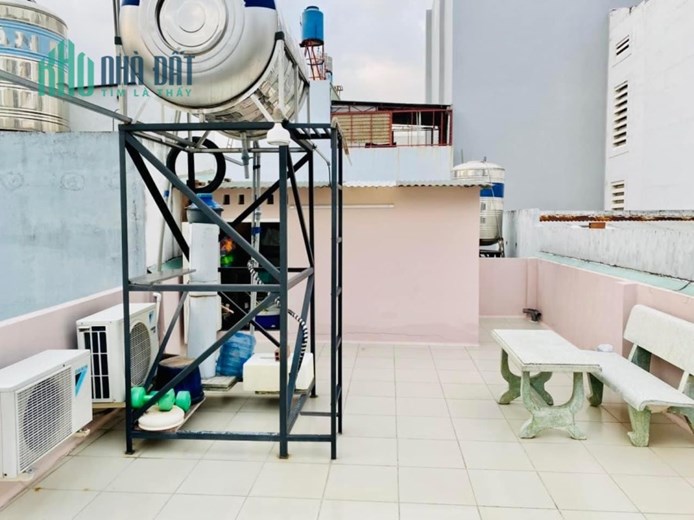 bán nhà 3 tầng đường lê sát, hẻm xe hơi 8m, 37m2 chỉ 5.9 tỷ, sổ nở hậu