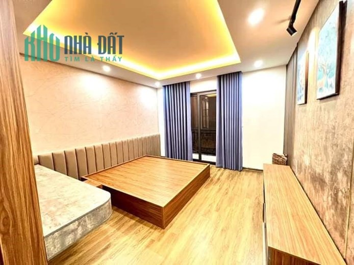 BÁN NHÀ ĐỊNH CÔNG THƯỢNG, TẶNG NỘI THẤT, 45M2 5T MT4M, GIÁ 4.05 TỶ