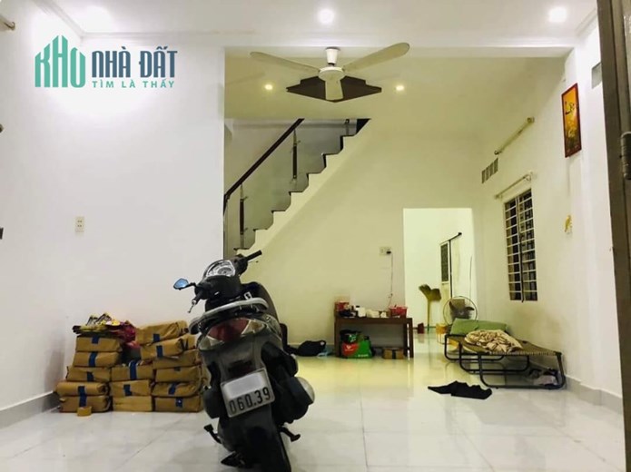 Bán nhà 2 tầng đường phú thọ hòa, hẻm xe máy, 43m2 chỉ 3.7 tỷ, khu chợ vải nổi tiếng tân phú.
