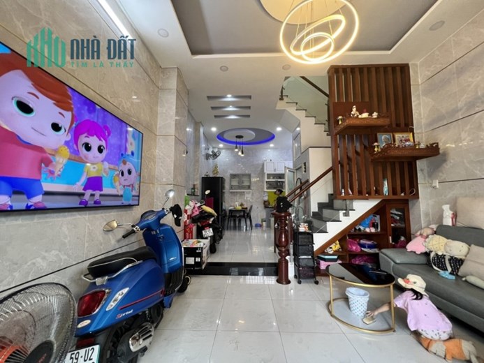 Bán nhà HXH Phú Trung Tân Phú,60m2, 5 tầng BTCT