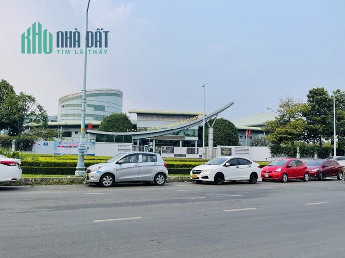Bán nhà Chu Văn An, P.12 Bình Thạnh, 98m2, 4 Tầng (6.1m x 16m), Ngay học Viện Cán Bộ