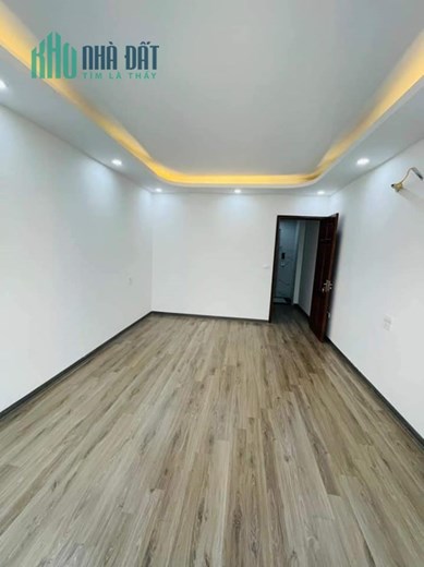 Bán nhà đẹp  đường Vạn Phúc, Q. Hà Đông, 36m2, giá 3.85 tỷ.