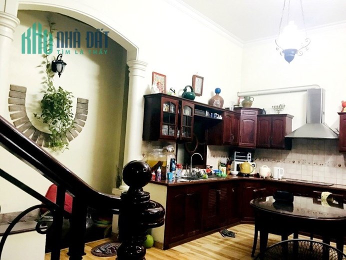 BÁN NHÀ MẶT TIỀN 120M2 NGANG GẦN 9M SÂN THƯỢNG VI VU VIP SÂN BAY TRƯỜNG SƠN 24 TỶ.