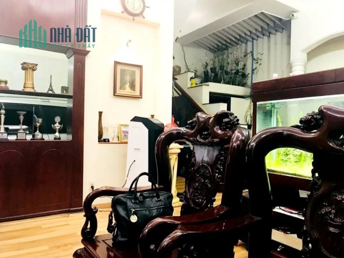 Bán Nhà Mặt Tiền Sông Đà  Phường 2 Tân Bình Giá 25  tỷ.
