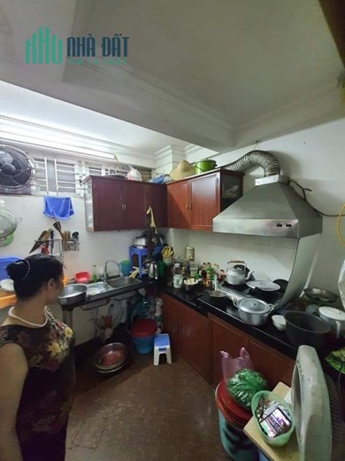 Cần Bán Nhanh Nhà Sát Phố Nguyễn Khang - Cầu Giấy. Giá chỉ nhỉnh 6 tỷ