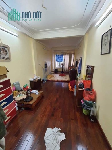 Cần Bán Nhanh Nhà Sát Phố Nguyễn Khang - Cầu Giấy. Giá chỉ nhỉnh 6 tỷ