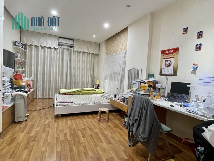 Bán Nhà Phố Chùa Bộc  KD thang máy nội thất xin 76m 7Tg MT  6m chỉ 17 tỷ