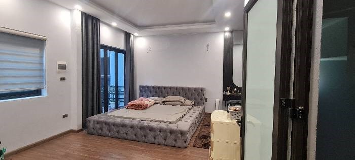 Nhà Đường Minh Khai 56m2 - Mặt Tiền 5m - 4 Tầng - Giá 5.5 tỷ