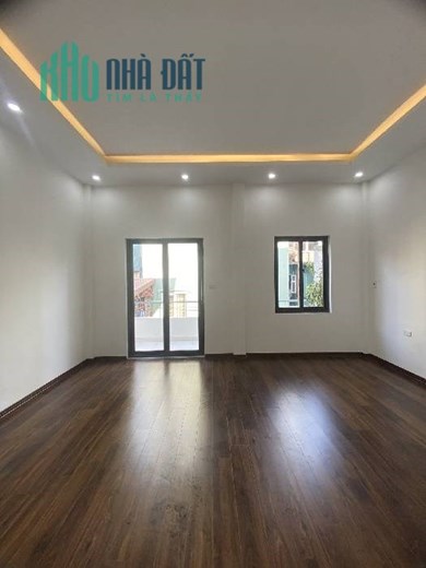 Nhà Đường Minh Khai 56m2 - Mặt Tiền 5m - 4 Tầng - Giá 5.5 tỷ