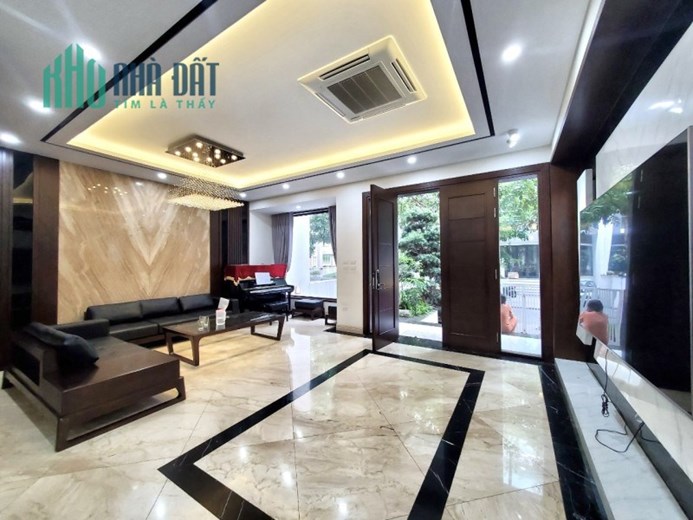 Bán biệt thự Imperial - Nguyễn Huy Tưởng, DTXD 165m2, MT9m, chuẩn phong cách Châu Âu.