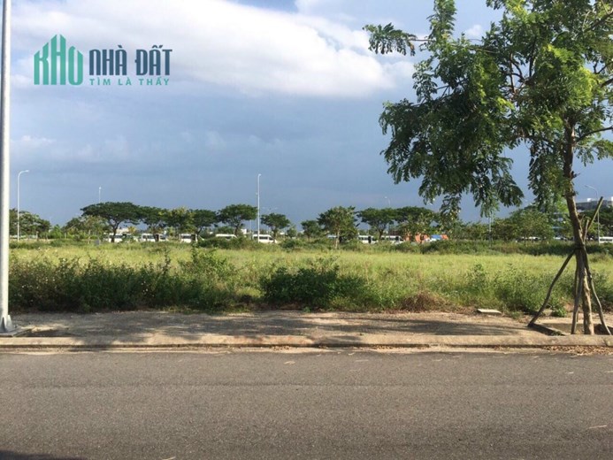 BÁN LÔ ĐẤT FPT 102m2 HƯỚNG BẮC, NGANG 6m, DÀI 17m