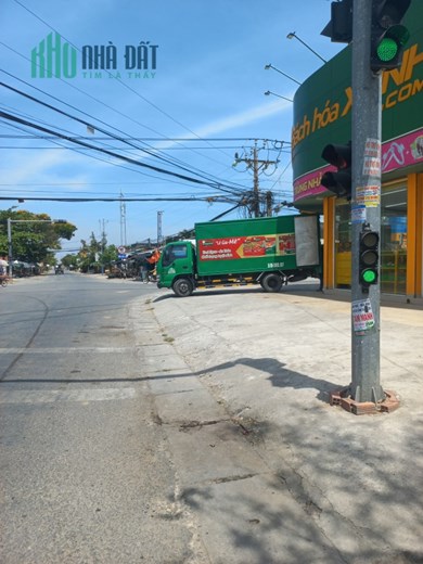 nhà mặt tiền huyện lô 02 thi xã gò công đông