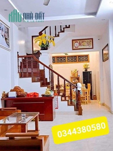 NHÀ 4 TẦNG, SẴN NỘI THẤT, Ở LUÔN, XUÂN ĐỈNH, 35M2, THOÁNG TRƯỚC SAU.
