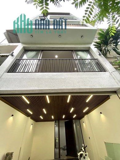 Nhà phân lô Nguyễn Văn Cừ, Long Biên, 62m x 6 tầng, gara ô tô, thang máy, 11 tỷ nhỉnh