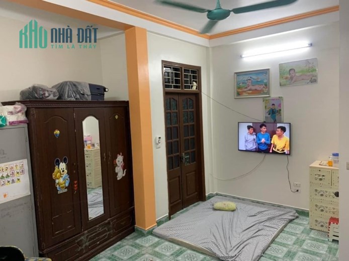ĐỘC-HIẾM Bán nhà riêng sổ đỏ 2,3 tỷ Nguyễn Trãi – Thanh Xuân ô tô gần